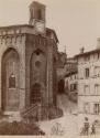 Perugia - Chiesa de Sant'Ercolano (XIV. secolo) e Porta Marzia. (Opera romana.)