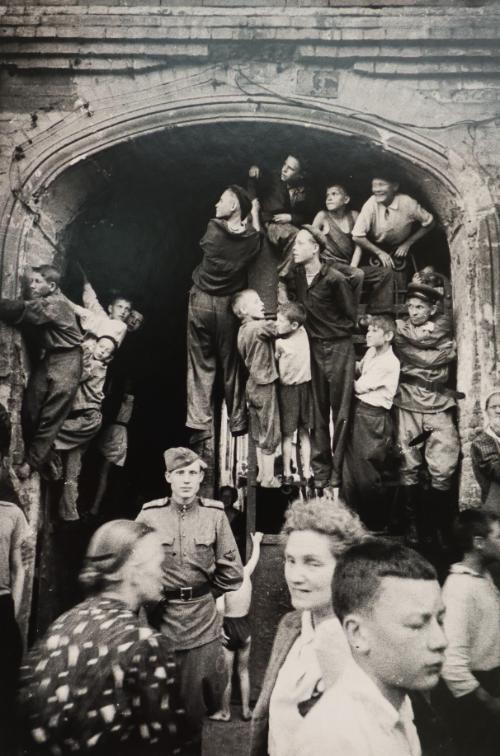 Watching the Parade of German POWs, Moscow