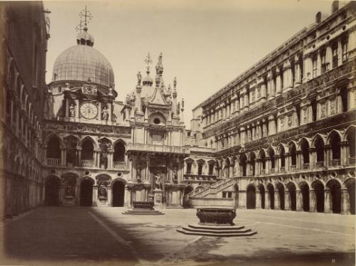 Cortile del Palazzo Ducale (The courtyard of the Doge’s Palace), Venice