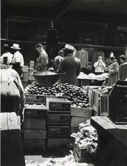 Tomato stand