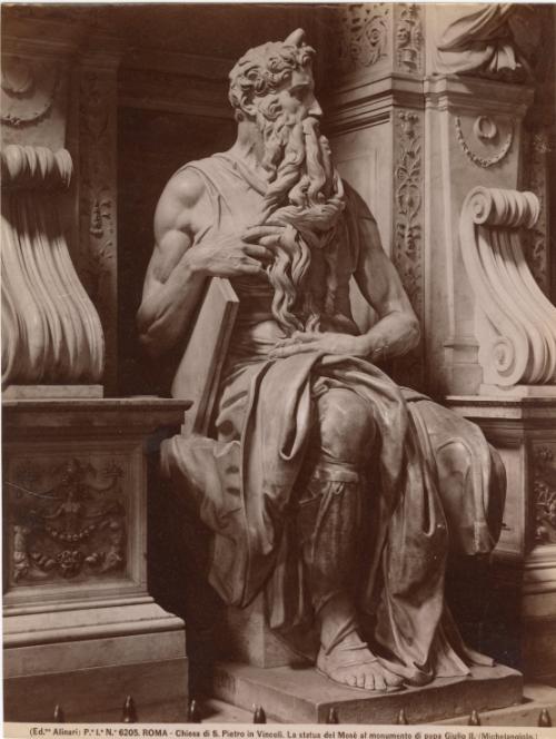 Roma - Chiesa di S. Pietro in Vincoli. La statua del Mosè al monumento di papa Giulio II
