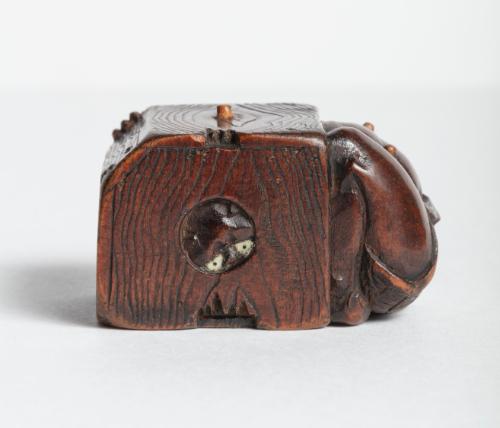 Oni in a box netsuke