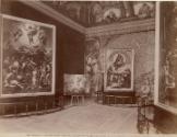 Roma - Pinacoteca Vaticana. Interno della seconda Sala con la Trasfigurazione e la Madonna di Fuligno.