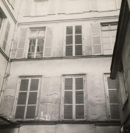 Maison du Voltaire, Rue de Beaune, Paris