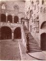 Cortile del Palazzo del Podesta, XIV secolo, Firenze, Italy