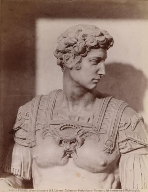 Firenze. (Sagrestia nuova di S. Lorenzo) Giuliano de' Medici duca di Nemours; dal monumento di Michelangiolo
