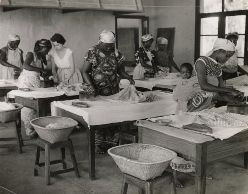 Infant care, a "Foyers Social" class given by the Red Cross, Leopoldville, the Belgian Congo (now Kinshasa, Democratic Republic of the Congo), 1959