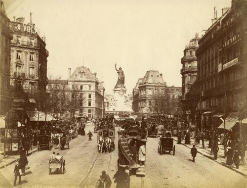 La Place de la République, Paris